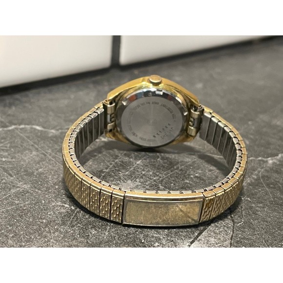 Vintage Ladies Pulsar (seiko) Gold Tone Watch - New Battery - Picture 2 of 3